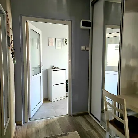 Tiha Voda 4 *